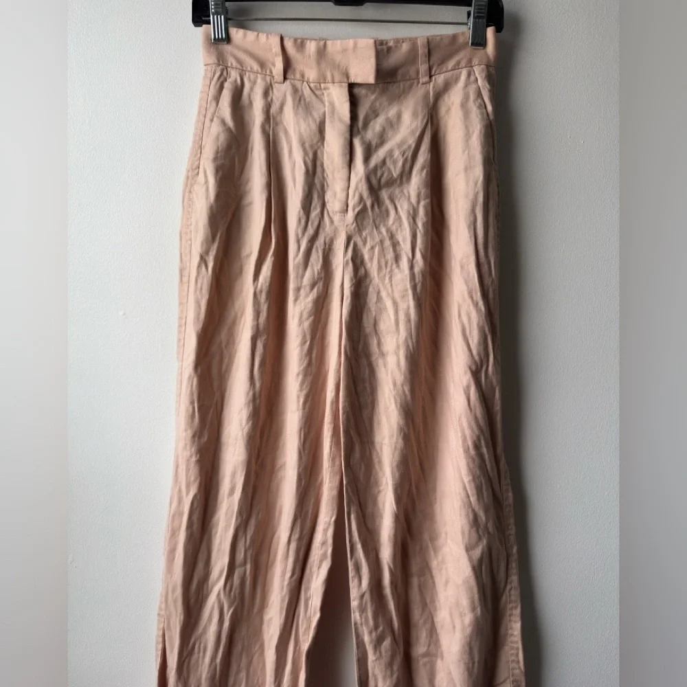 Aritzia 13 12 29
